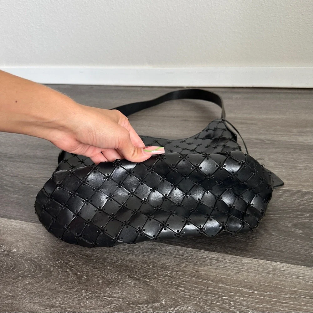 CEM vintage black leather woven shoulder bag purse - Picture 3 of 8